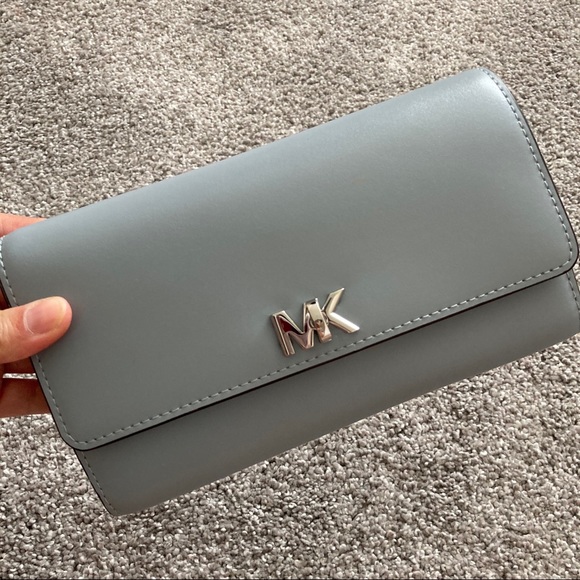 Michael Kors woc crossbody bag NWT wallet on chain - Picture 3 of 9